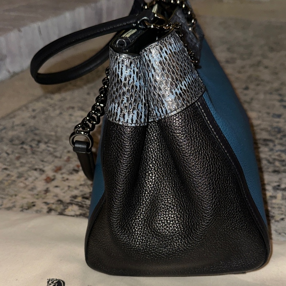 Coach Edie tote in Black and Teal with python trim - Picture 4 of 13